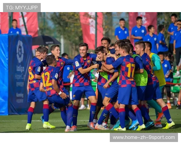 塞维利亚—科恩突破后倒三角造成混乱